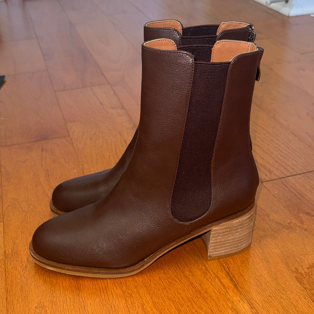 BEAST FASHION Dark Brown Ankle Booties